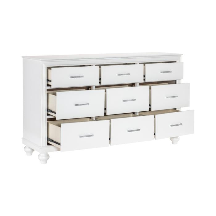 Aria Dresser