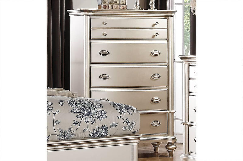 Mcraft Chest in Silver