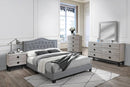 Chyuan Full Bed/Grey Velvet in Grey / Black