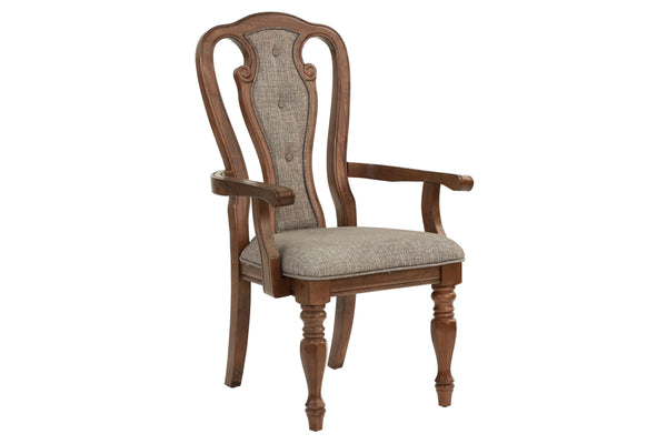 Sfvnco Arm Chair in Oak